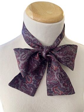 Vintage Ginnie Johansen Inc. Silk Neck Scarf